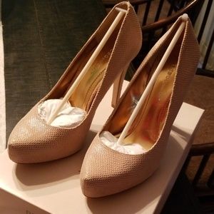 New. BCBG Parade Pumps